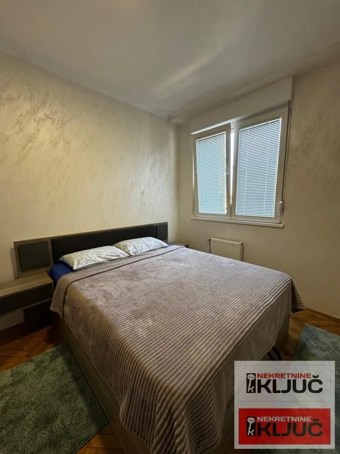 Prodaja, trosoban stan, 68m², Centar, Novi Sad
