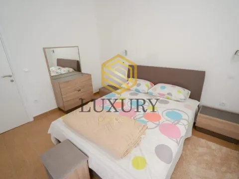 Izdavanje, dvosoban stan, 117m², Pržno, Budva - image 5