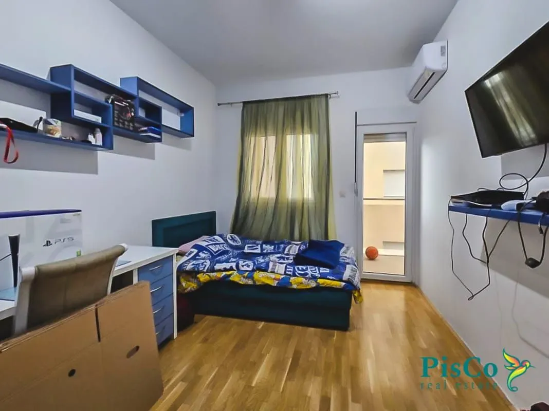 Rent, three bedroom apartment, 95m², Blok 9, Podgorica