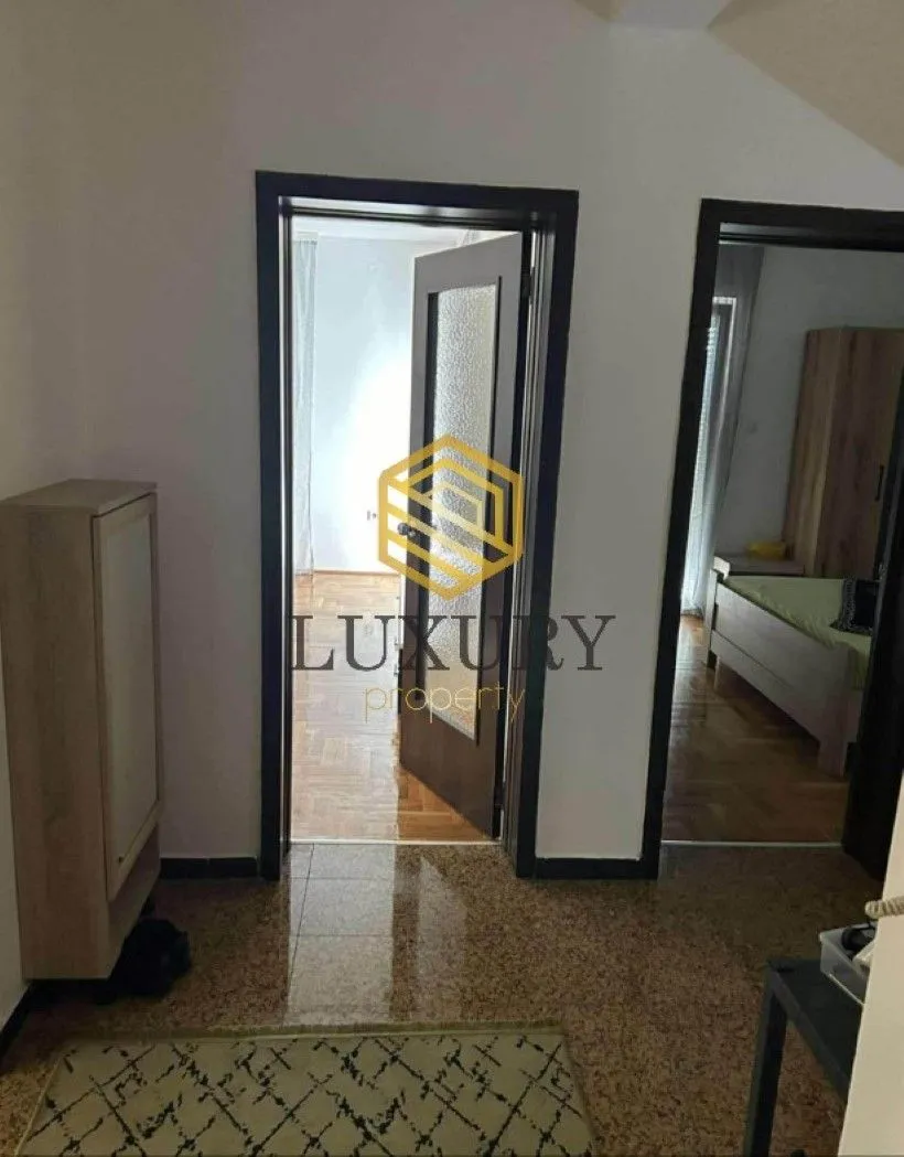Prodaja, jednosoban stan, 60m², Zagorič, Podgorica