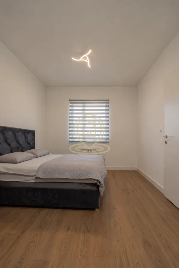 Rent, two bedroom apartment, 55m², Savski Venac, Beograd