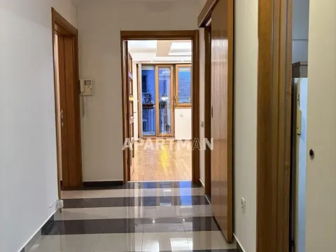 Sale, three bedroom apartment, 90m², Čubura, Beograd - image 3