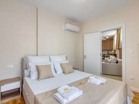 Izdavanje, jednosoban stan, 31m², Bečići, Budva - image 9