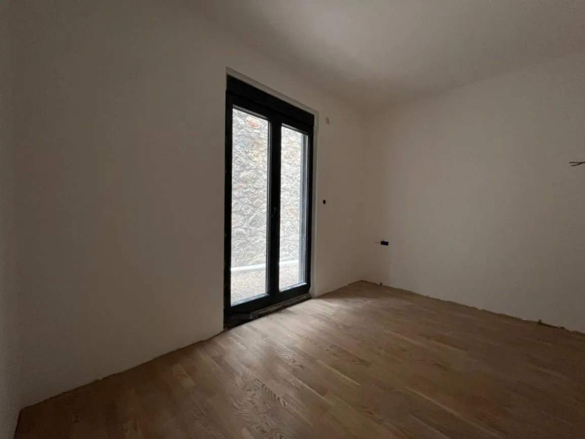 Prodaja, dvosoban stan, 52m², Gorica C, Podgorica