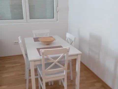 Rent, one bedroom apartment, 40m², Zagorič, Podgorica - image 3