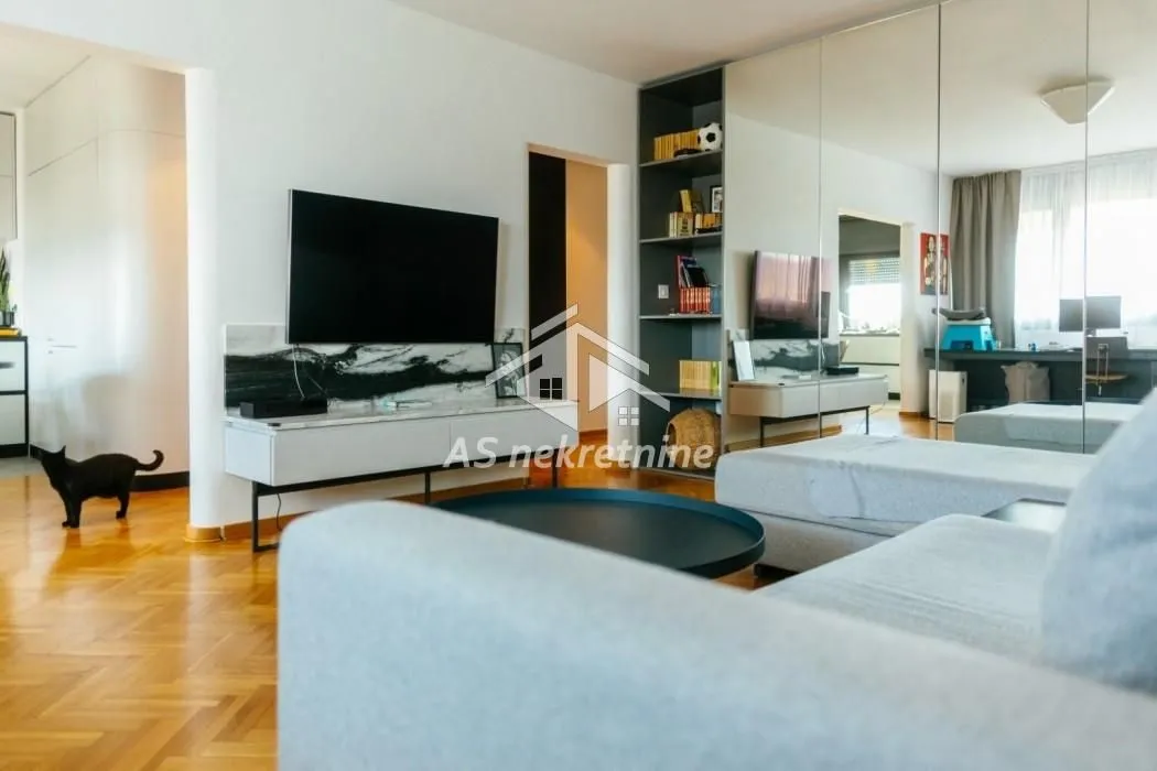 Rent, four bedroom apartment, 96m², Novi Beograd Sve Podlokacije, Beograd
