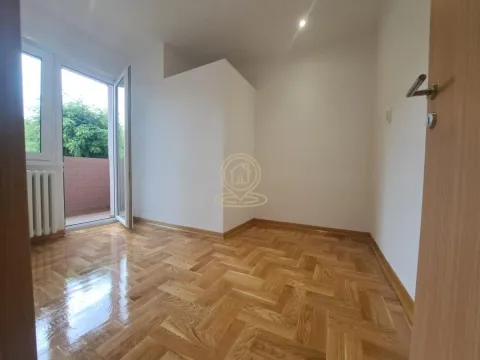 Prodaja, dvosoban stan, 49m², Grbavica, Novi Sad Sve Podlokacije - image 7