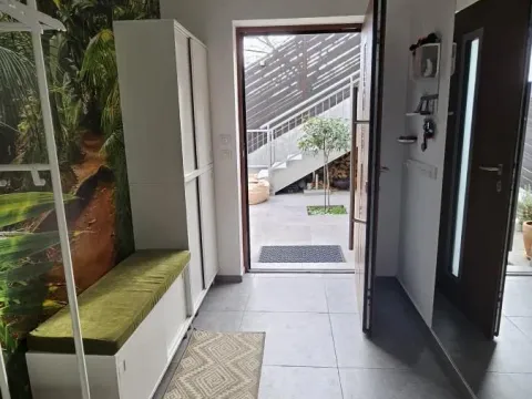 Prodaja, kuća, 337m², Sremska Kamenica, Petrovaradin - image 50