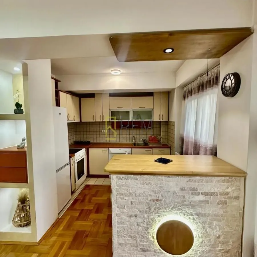 Prodaja, dvosoban stan, 56m², Zabjelo, Podgorica