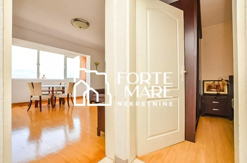 Prodaja, kuća, 110m², Njivice, Herceg Novi