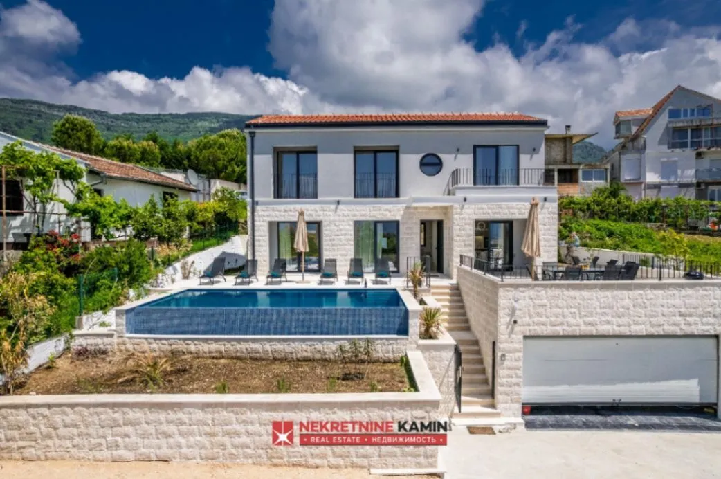 Prodaja, kuća, 250m², Tivat, Crna Gora