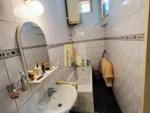 Prodaja, kuća, 275m², Bečej, Novi Sad - image 24