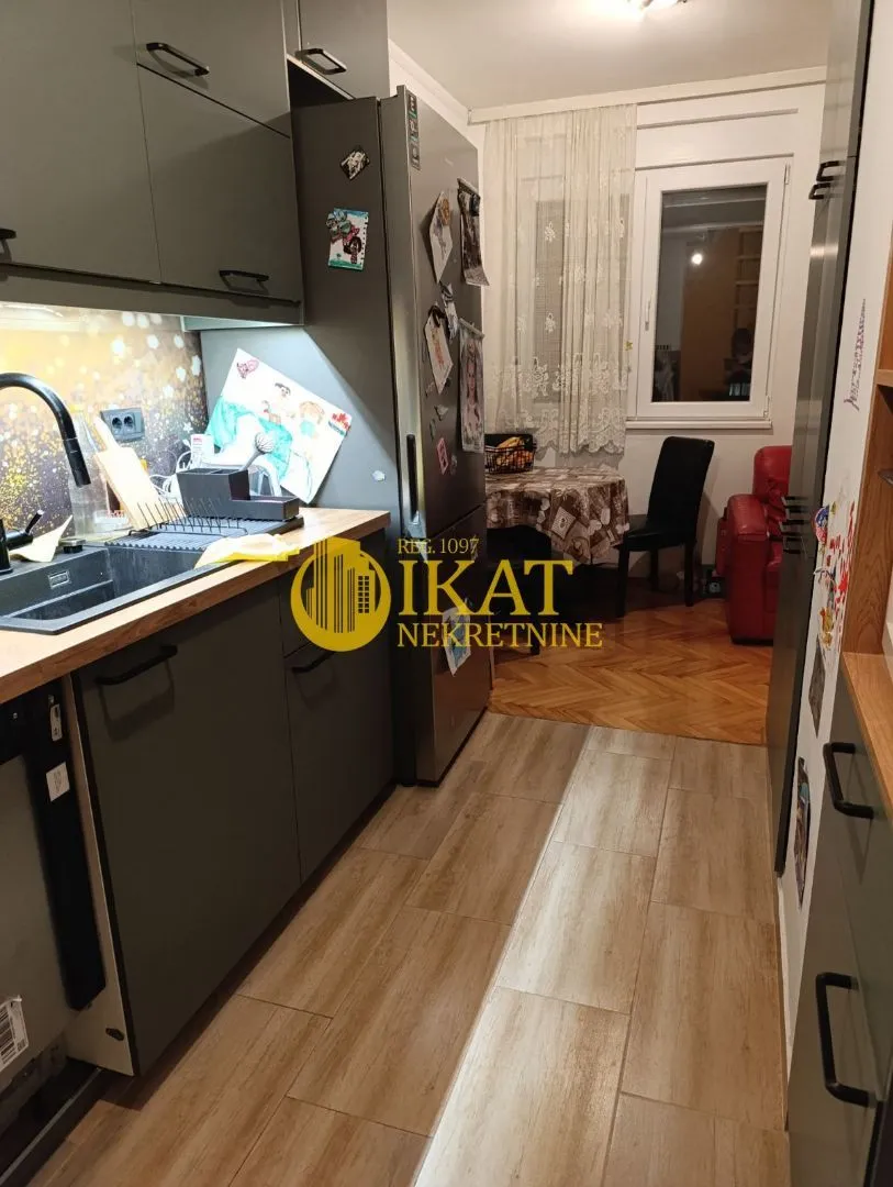 Prodaja, trosoban stan, 80m², Karaburma, Palilula Sve Podlokacije