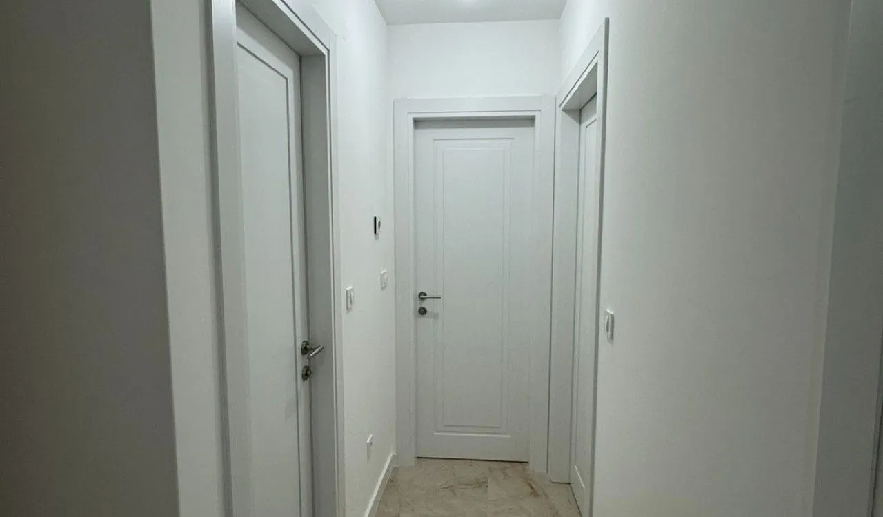 Izdavanje, dvosoban stan, 64m², Podgorica, Crna Gora