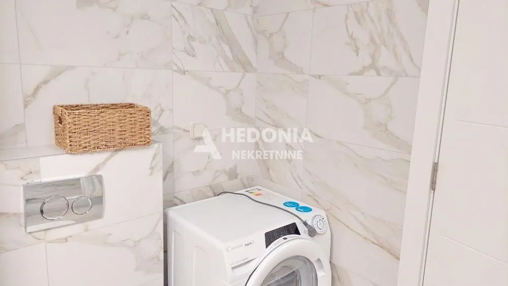 Prodaja, dvosoban stan, 53m², Novi Beograd Blok 65, Novi Beograd Sve Podlokacije