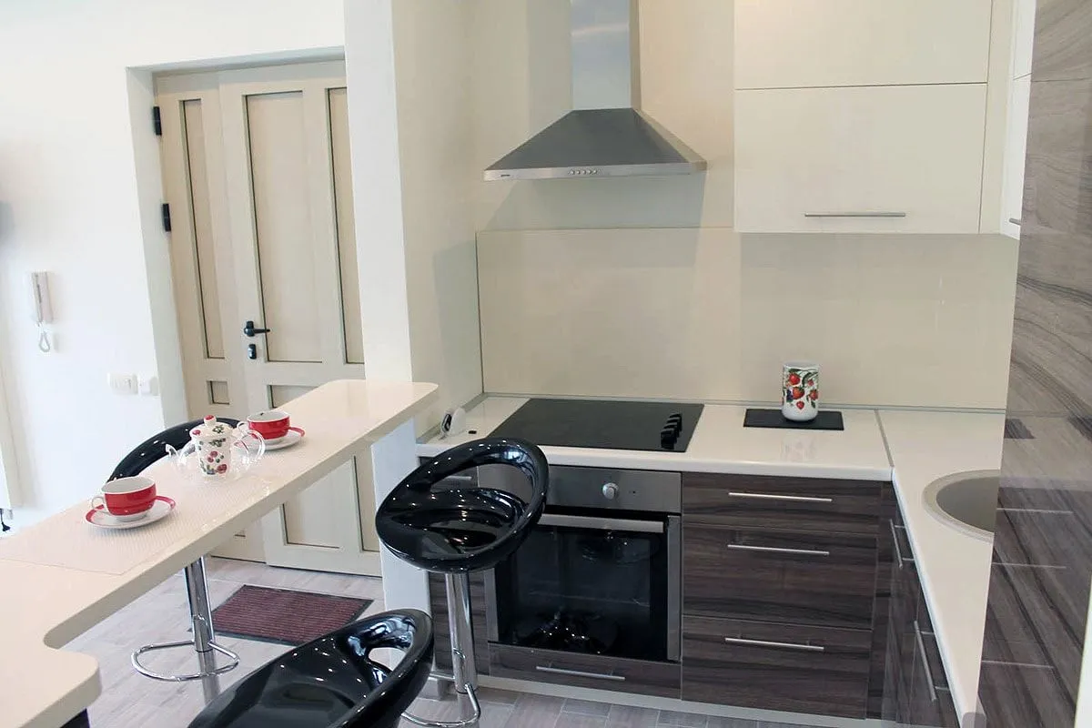 Prodaja, trosoban stan, 107m², Prčanj, Kotor
