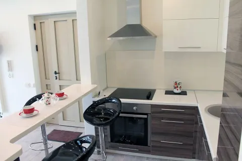 Prodaja, trosoban stan, 107m², Prčanj, Kotor - image 6