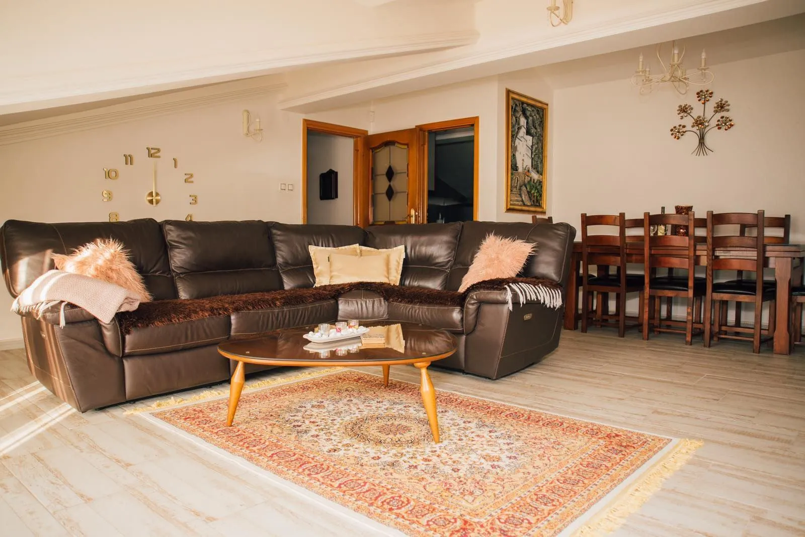 Rent, two bedroom apartment, 130m², Kotor, Crna Gora