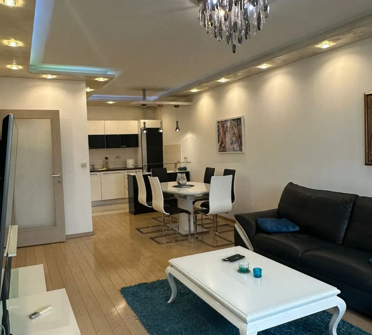 Rent, two bedroom apartment, 76m², City Kvart, Podgorica