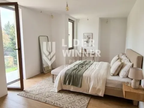 Sale, house, 250m², Surčin, Beograd - image 12