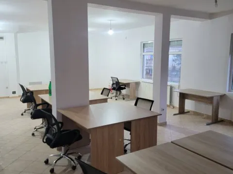 Rent, house, 130m², Zlatica, Podgorica - image 9