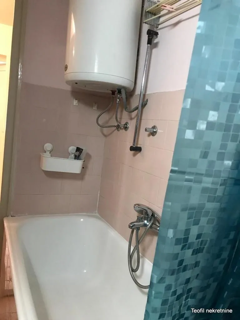Izdavanje, dvosoban stan, 58m², Slavija, Vračar Sve Podlokacije