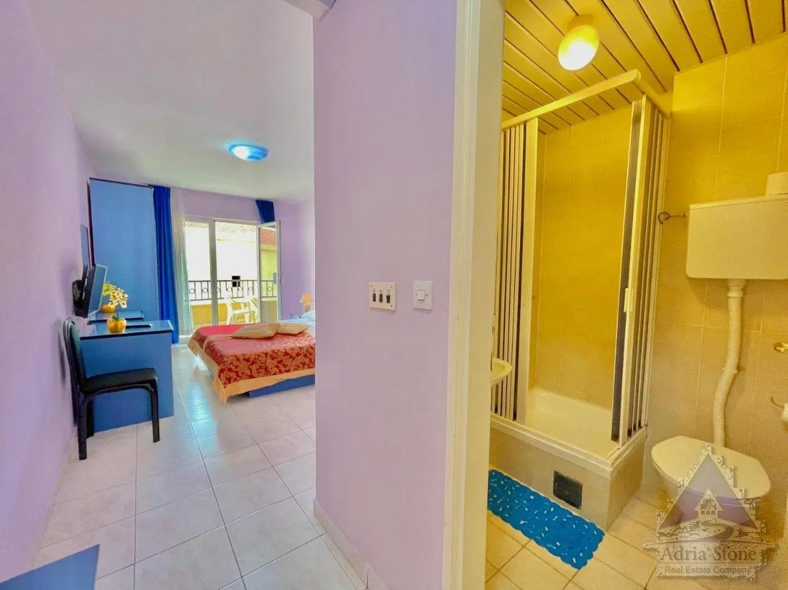 Prodaja, ugostiteljski objekat, 1300m², Budva, Crna Gora