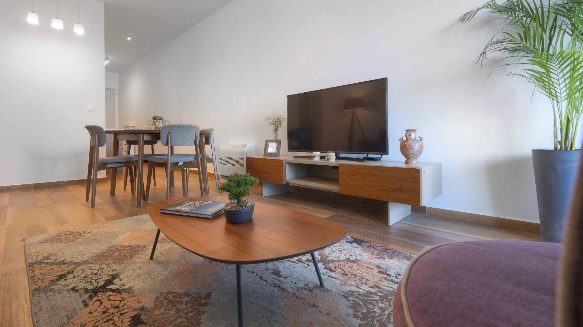 Rent, two bedroom apartment, 68m², Centar, Budva