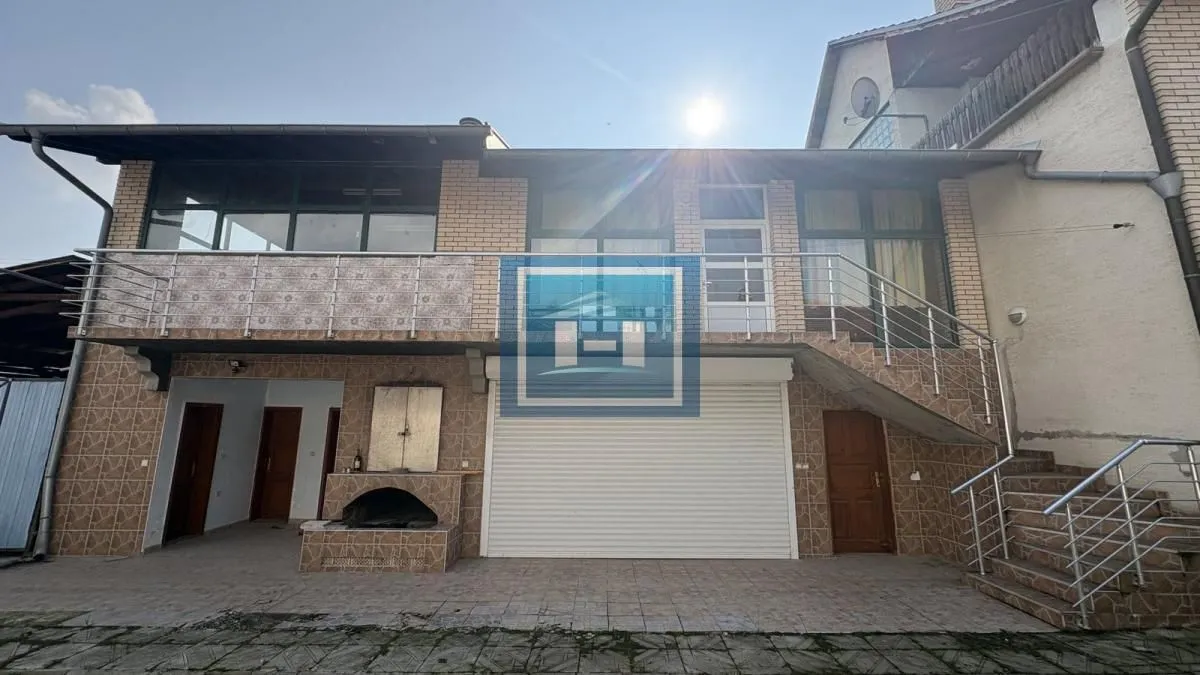Prodaja, kuća, 500m², Ribare, Jagodina