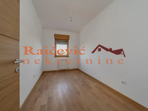 Prodaja, četvorosoban stan, 82m², Trošarina, Voždovac Sve Podlokacije - image 9