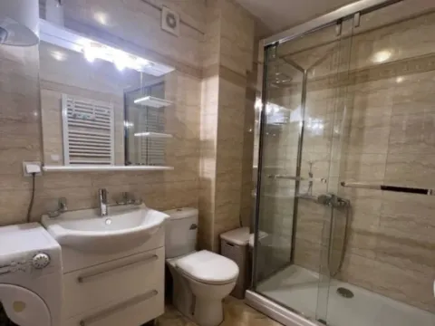 Izdavanje, dvosoban stan, 68m², Podmaine, Budva - image 5