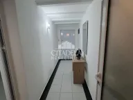 Izdavanje, četvorosoban stan, 80m², Stari Grad, Beograd - image 1