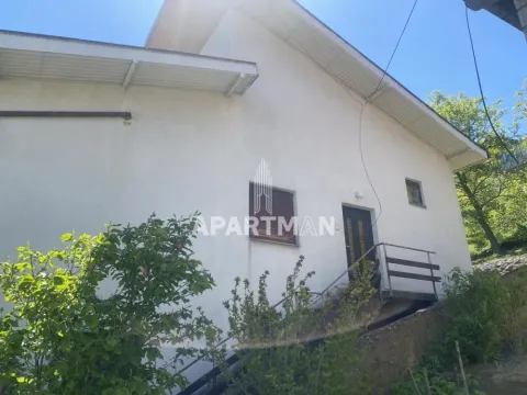 Kuća in Centar