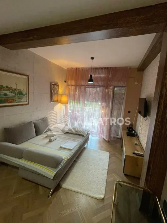 Rent, one bedroom apartment, 58m², Bar, Crna Gora