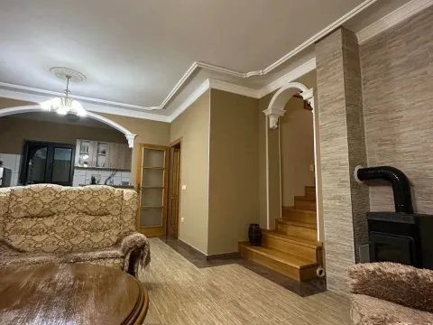 Rent, house, 170m², Gornja Gorica, Podgorica - image 10