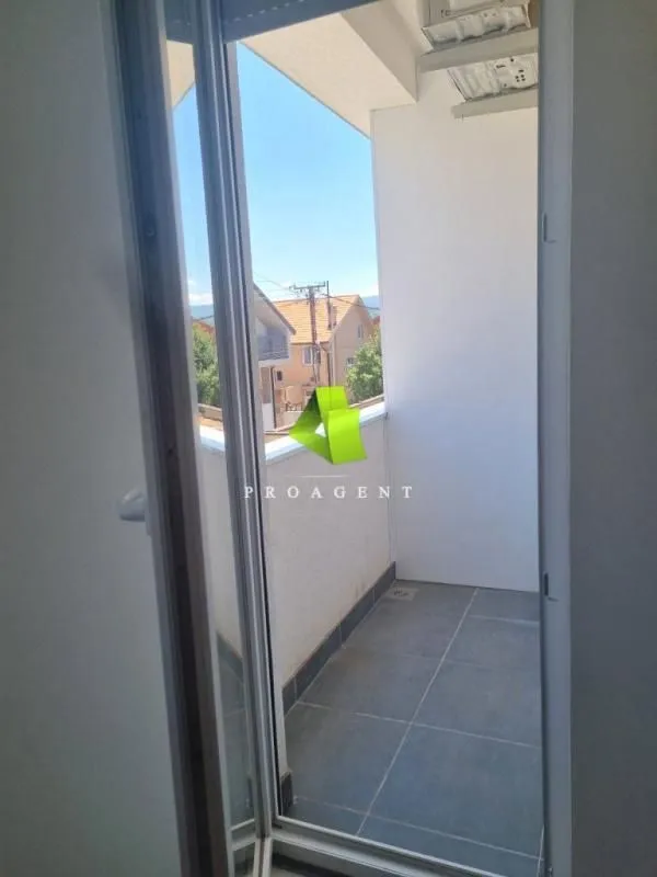 Rent, apartment, 33m², Pantelej, Niš