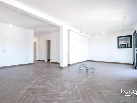 Prodaja, trosoban stan, 96m², Krašići, Tivat - image 15