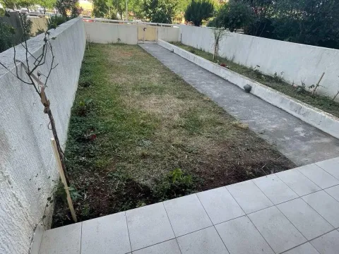 Prodaja, dvosoban stan, 65m², Stari Aerodrom, Podgorica - image 11