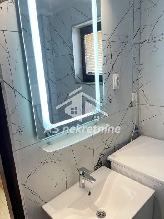 Rent, two bedroom apartment, 65m², Stari Grad, Beograd