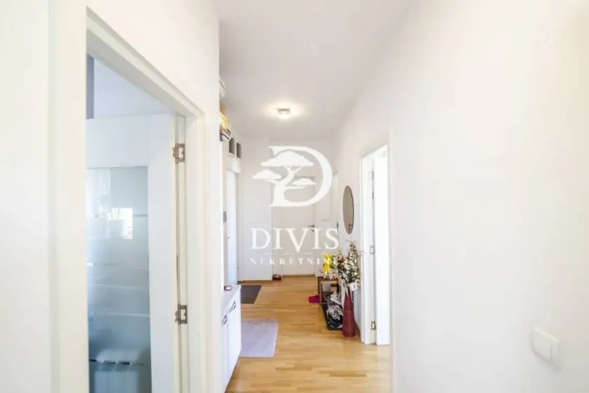 Sale, three bedroom apartment, 75m², Banovo Brdo, Beograd