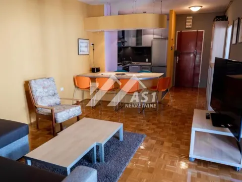 Rent, three bedroom apartment, 71m², Centar, Novi Sad - image 4