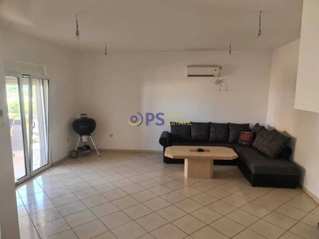 Sale, house, 400m², Bar, Crna Gora