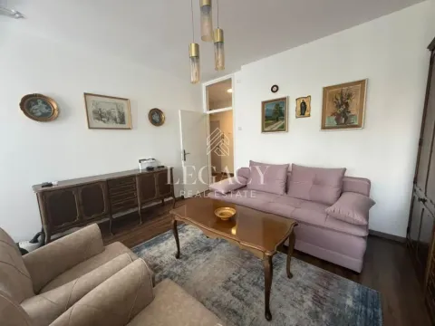 Izdavanje, dvosoban stan, 59m², Stari Grad, Beograd - image 2
