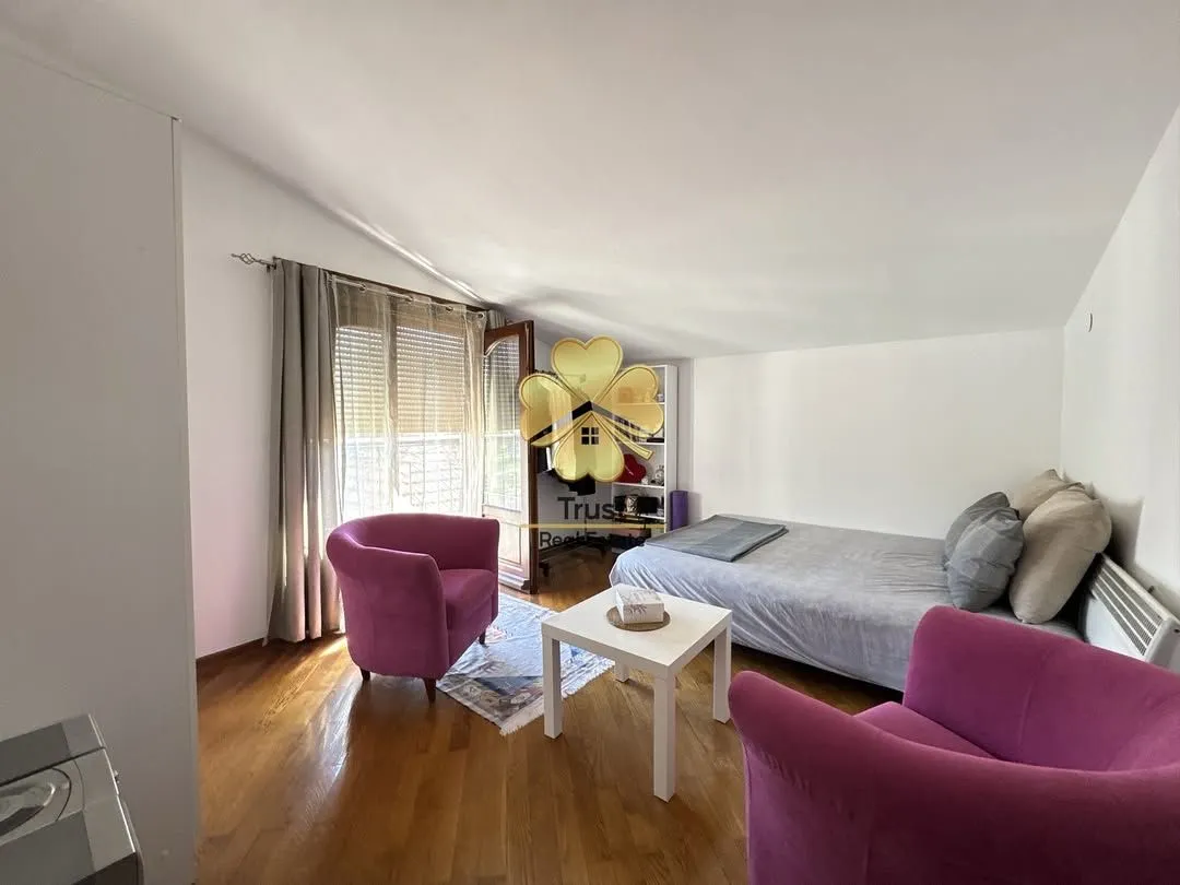 Prodaja, kuća, 270m², Masline, Podgorica