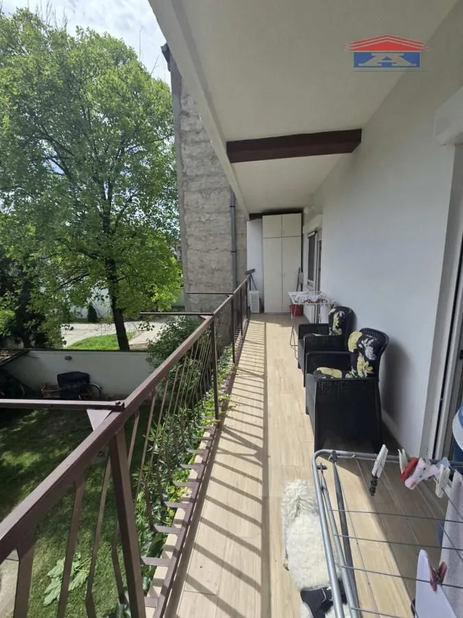 Prodaja, četvorosoban stan, 108m², Grbavica, Novi Sad Sve Podlokacije
