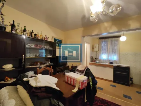 Prodaja, kuća, 200m², Majur, Jagodina - image 3