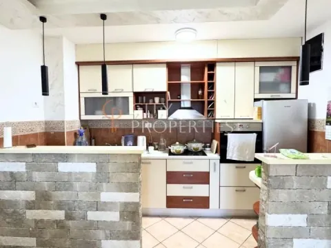 Prodaja, stan, 80m², City Kvart, Podgorica - image 3