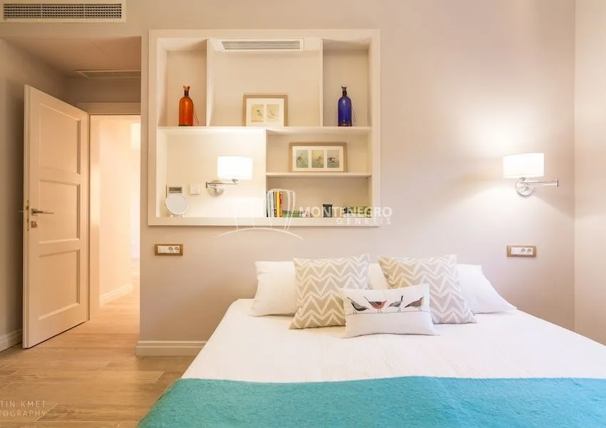 Prodaja, dvosoban stan, 119m², Kavač, Kotor