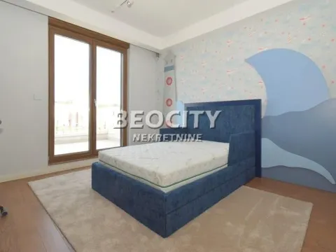Sale, three bedroom apartment, 250m², Šumice, Beograd - image 16