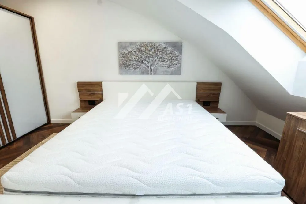 Izdavanje, četvorosoban stan, 109m², Petrovaradin, Novi Sad